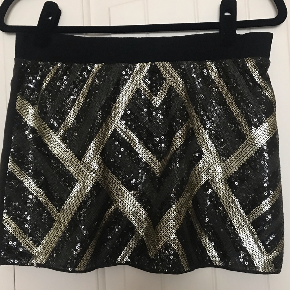 Ai skirt perfect for New Year’s Eve
